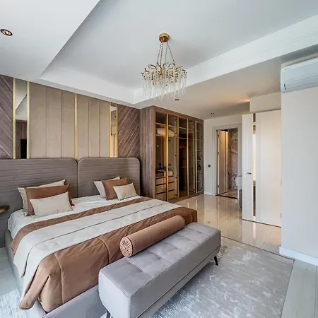 Luxury In 5 Star Lejlighed *