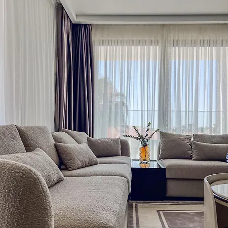 Luxury In 5 Star *