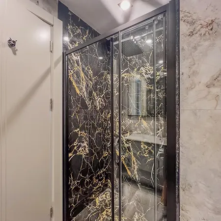 Luxury In 5 Star ألانيا