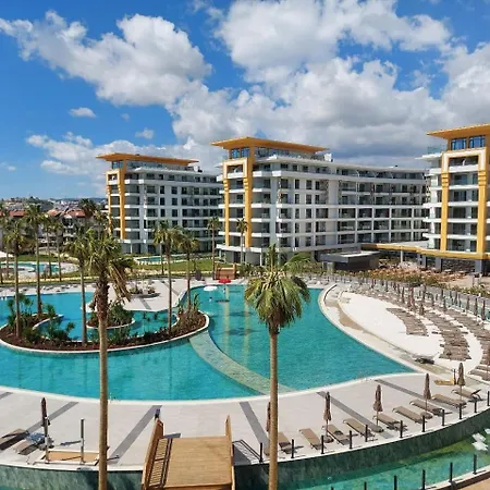 Luxury In 5 Star ألانيا